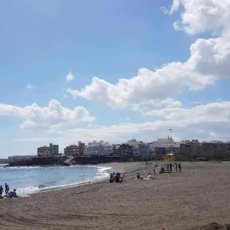 Primera Linea Con Amplia Terraza 公寓 *
